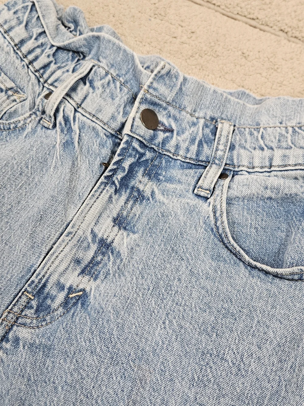a.n.a. A New Approach Paperbag Waist Denim Shorts – Women's Size 4